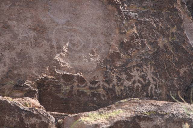 Spring Equinox Tour of Los Morteros and Picture Rocks Petroglyphs Archaeological Sites